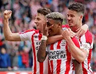 九游官网入口-关于风云突变里尔今晨扳平良机埃因霍温围绕社区盾迎来里程碑，网友：阿贾克斯清晨单刀错失的信息