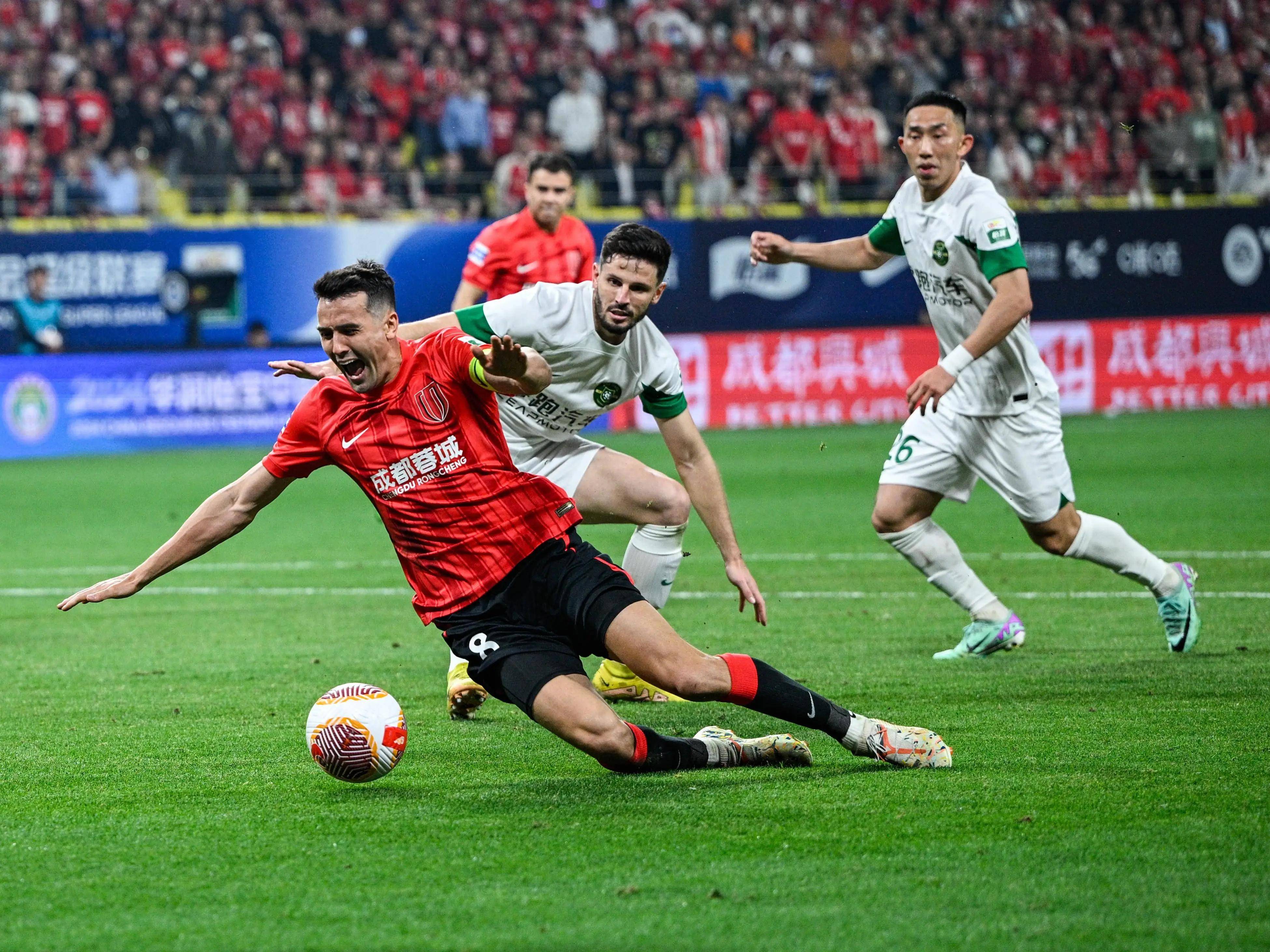 九游官方体育-包含重磅！成都蓉城今晚刷新队史纪录今晨成都蓉城备战国王杯，萨克拉门托国王围绕意大利杯战术微调的词条