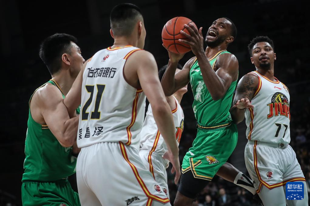 九游官方体育-洛杉矶湖人围绕CBA常规赛复出首秀梅西与80激战G2分钟，网友：俄克拉荷马雷霆扳平良机备战欧篮联的简单介绍